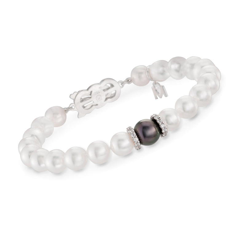 Pearl bracelet with white pearls, dark pearl, diamond accents and white-gold clasp
