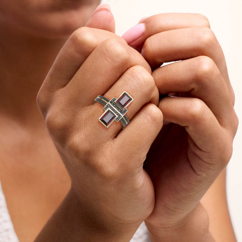 Ring with garnet and black spinel stones in 18kt gold over sterling