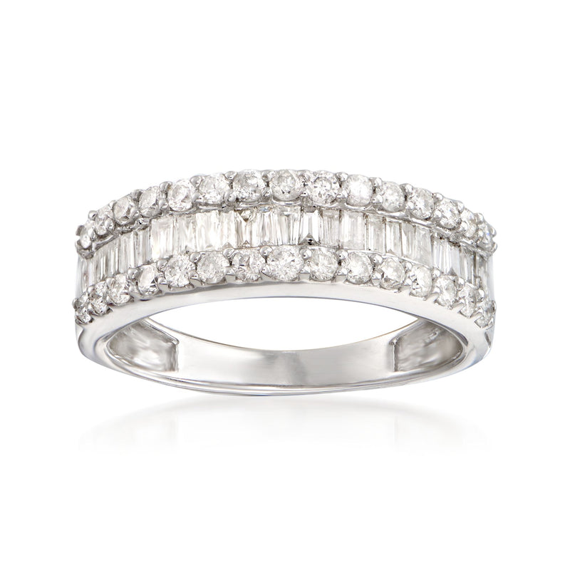 Three-row diamond ring in 14kt white gold with baguette and round stones