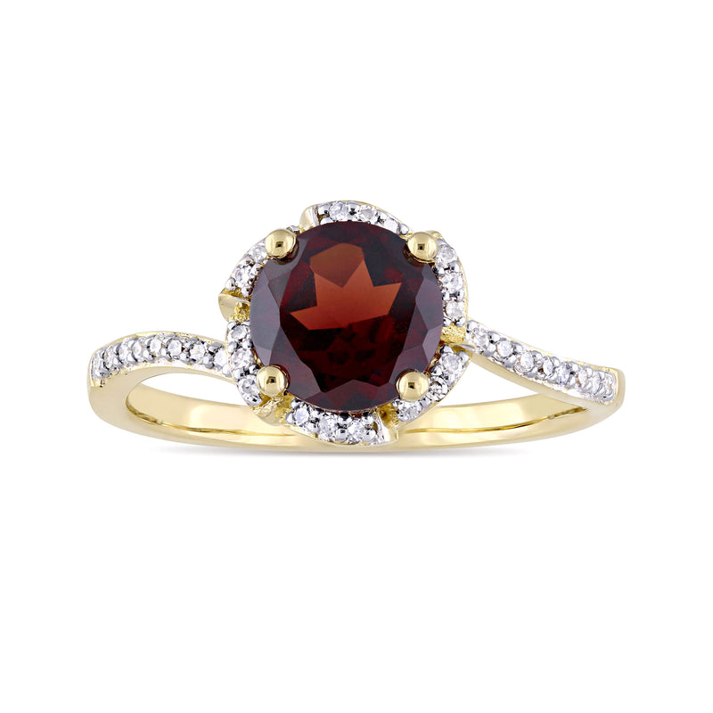14kt yellow gold garnet ring with diamond halo and split shank