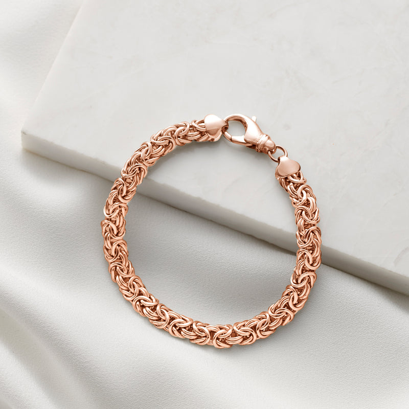 Rose gold Byzantine chain bracelet with round clasp and polished links