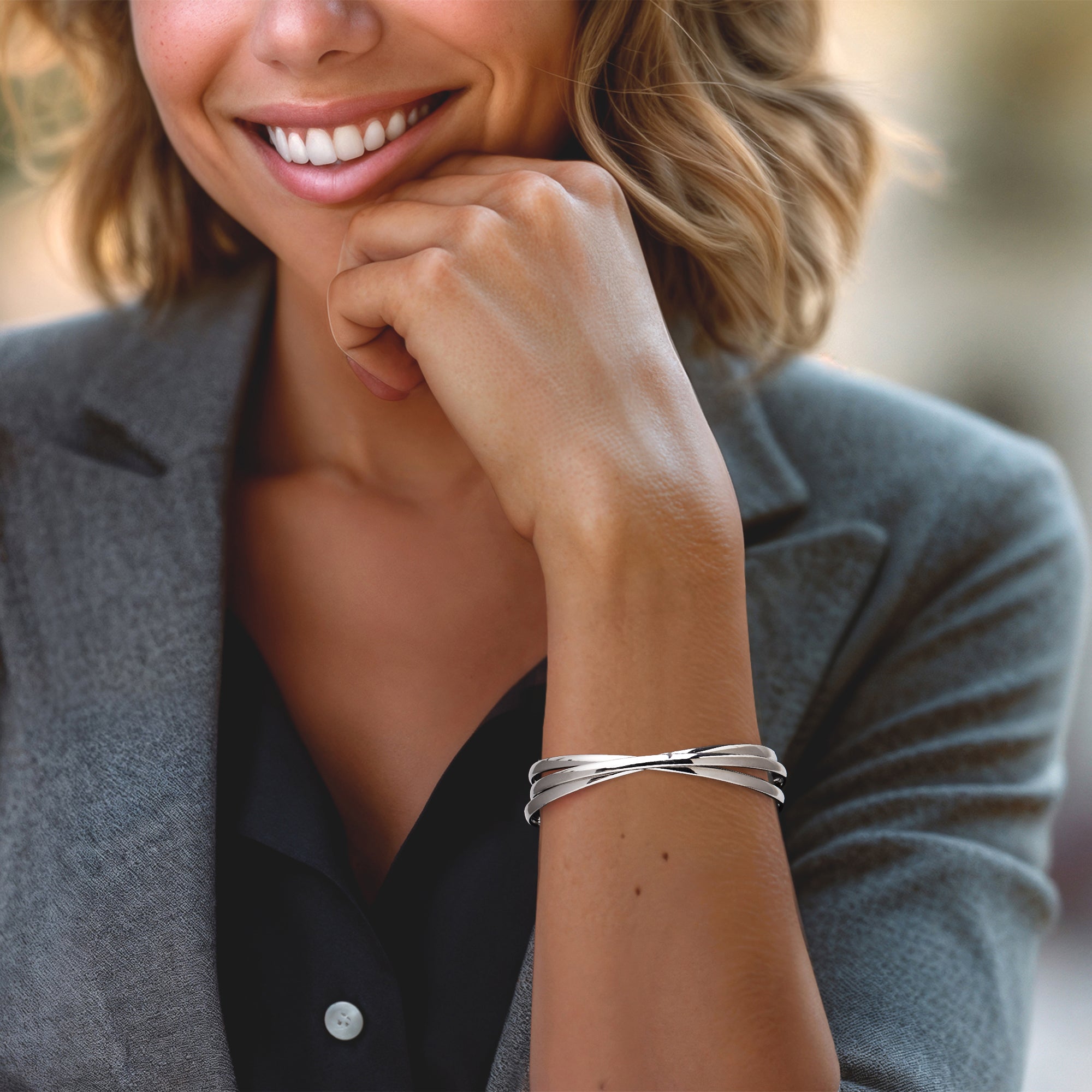 Italian Sterling Silver Rolling Bangle Bracelet