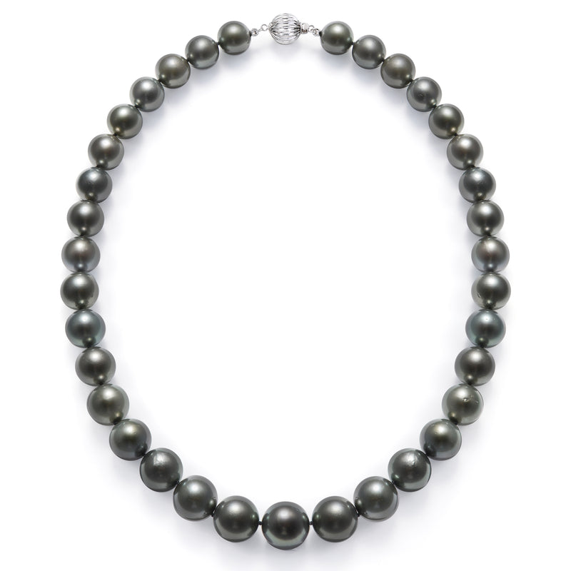 Black Tahitian pearl necklace with round beads and 14kt white gold clasp