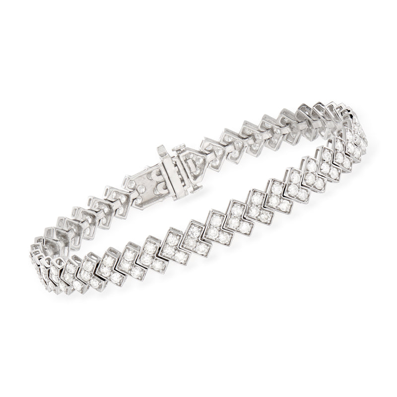 Chevron diamond bracelet in 14kt white gold with square-cut stones