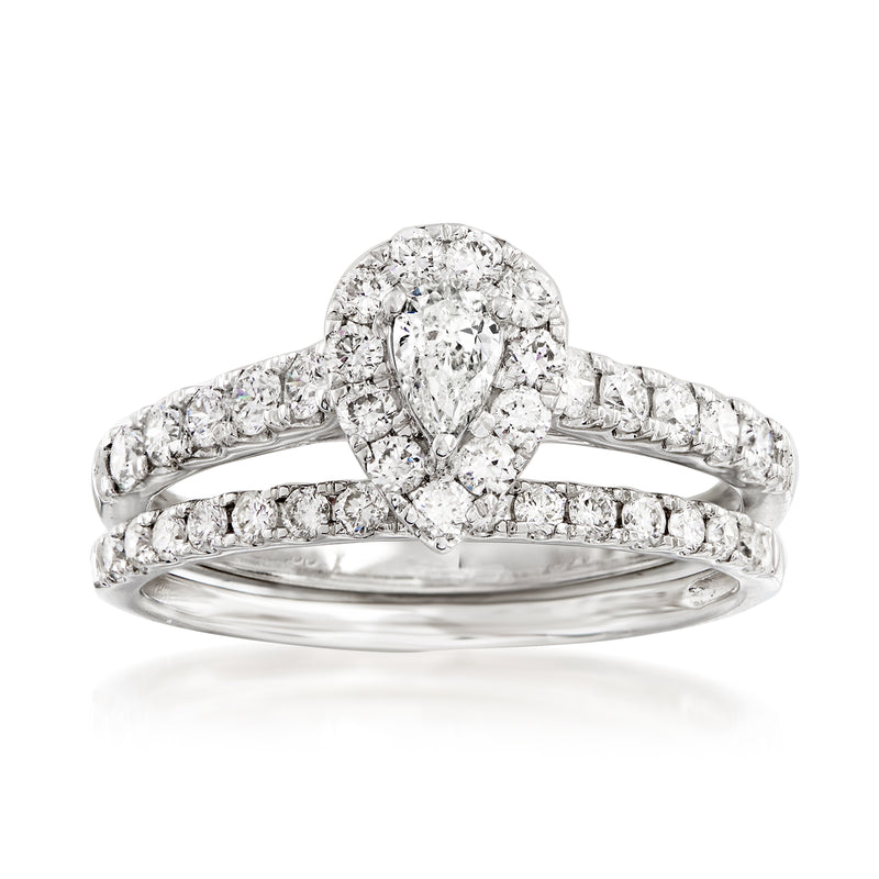 Diamond engagement and wedding ring set in 14kt white gold