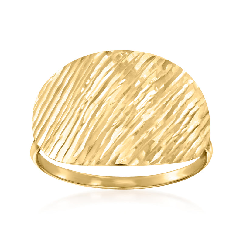 14kt yellow gold ring with diagonal hammered ridges and smooth band