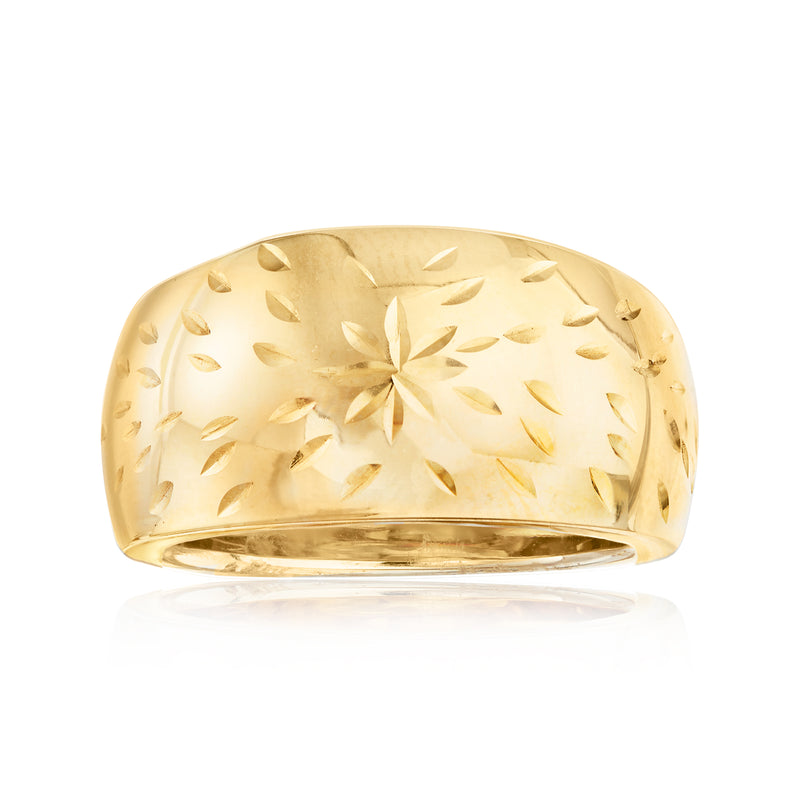 14kt yellow gold dome starburst ring with engraved starburst pattern on top
