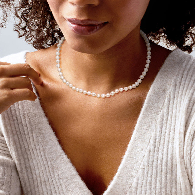 5-5.5mm Cultured Akoya Pearl Necklace with 18kt White Gold