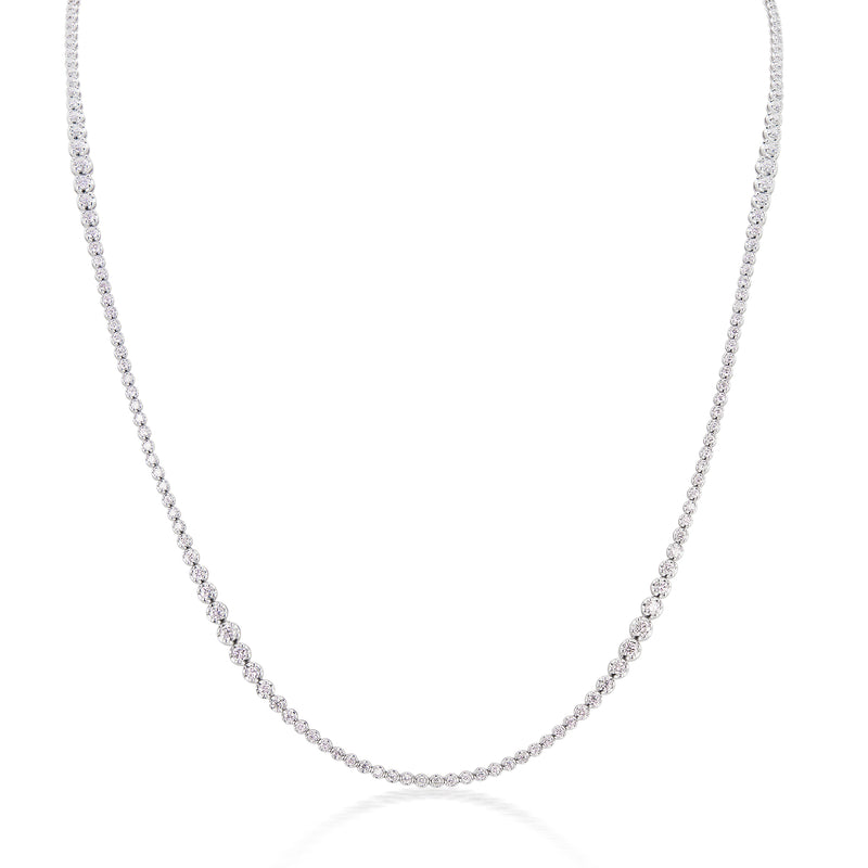 Graduated diamond tennis necklace in 18kt white gold with sparkling round stones