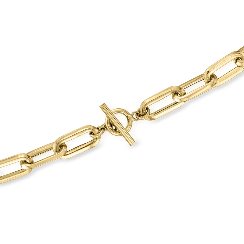Italian 18kt yellow gold paper clip link necklace close-up of clasp