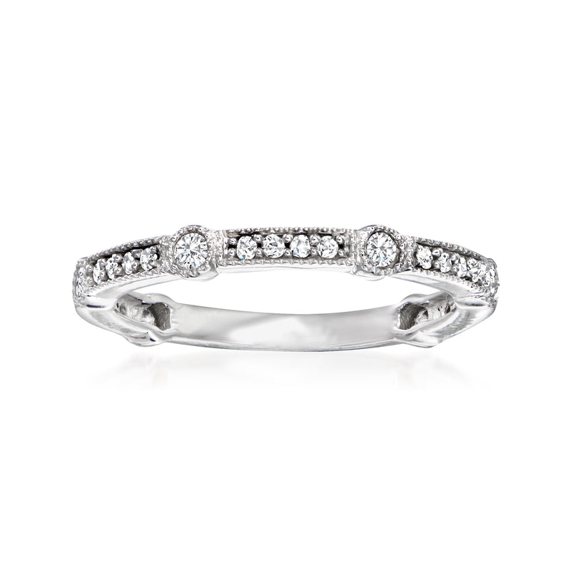 Diamond ring with round diamonds on 14kt white gold band