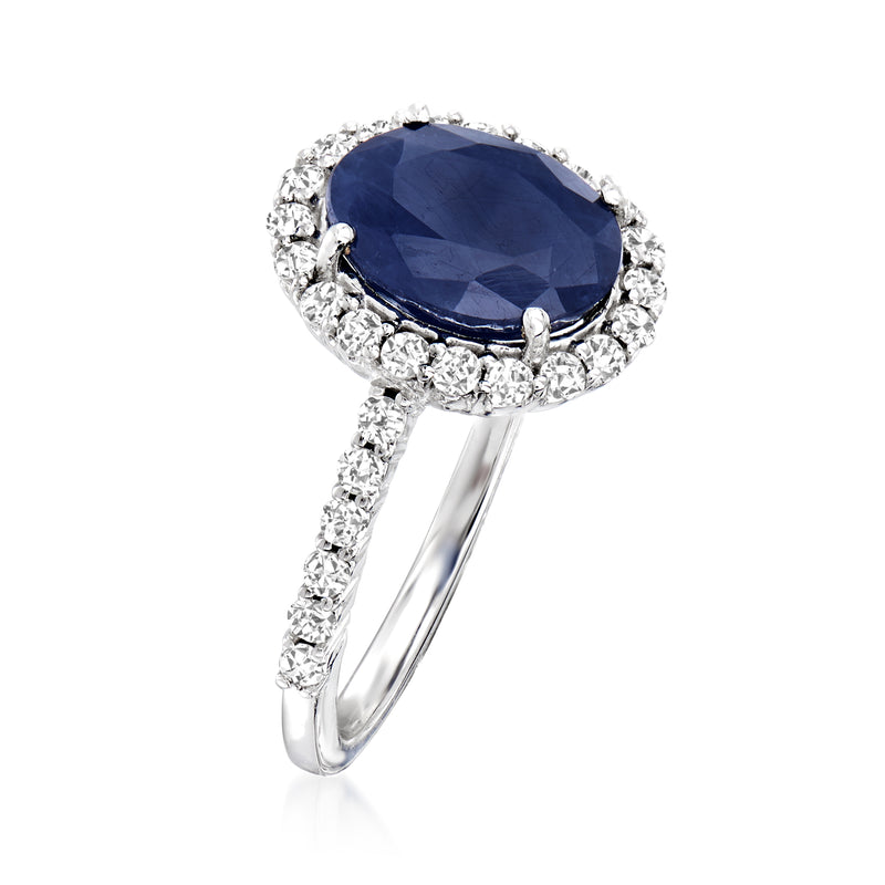 Oval sapphire and diamond ring in 14kt white gold