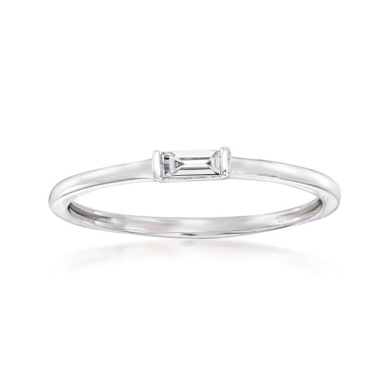 14kt white gold ring with rectangular baguette-cut diamond accent