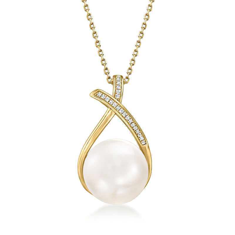 14kt yellow gold teardrop pendant necklace with large cultured pearl and diamond accents