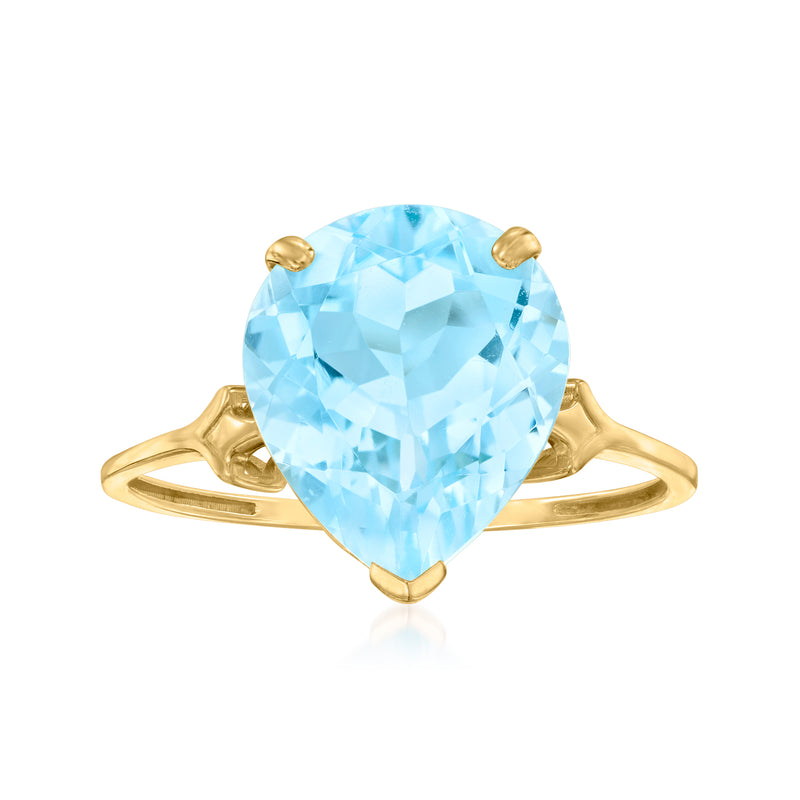 Sky blue topaz ring in 14kt yellow gold with large oval gemstone