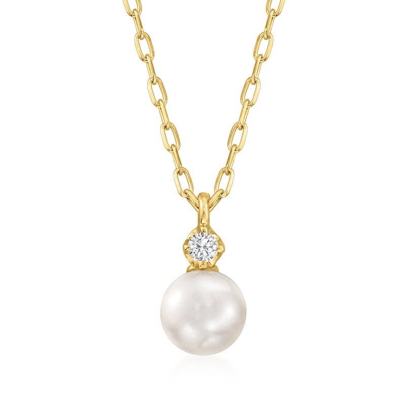 18kt yellow gold pearl pendant necklace with round Akoya pearl and diamond accent