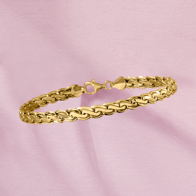 Yellow gold flat rope-chain bracelet with oval links and small circular clasp ring