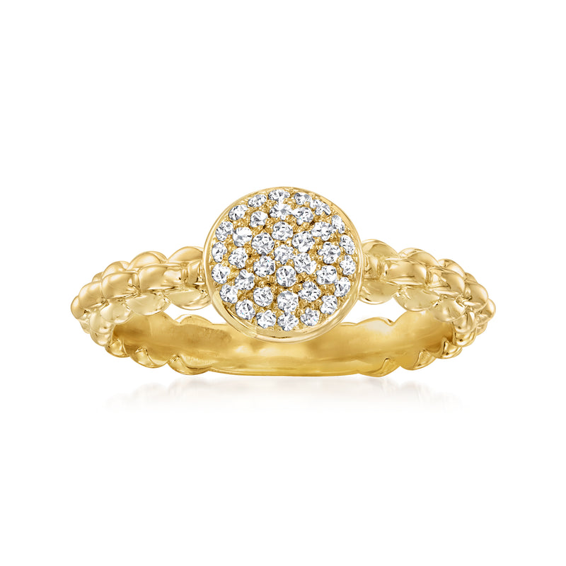14kt yellow gold link ring with pavé diamond center