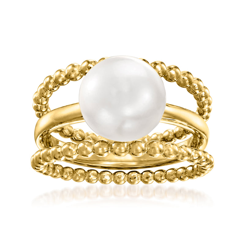 Gold-tone three-ring set with large round white pearl centerpiece