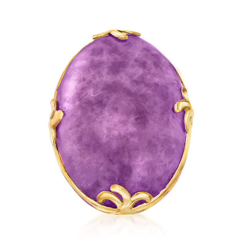 Oval lavender jade ring with gold-tone bezel and decorative openwork ends