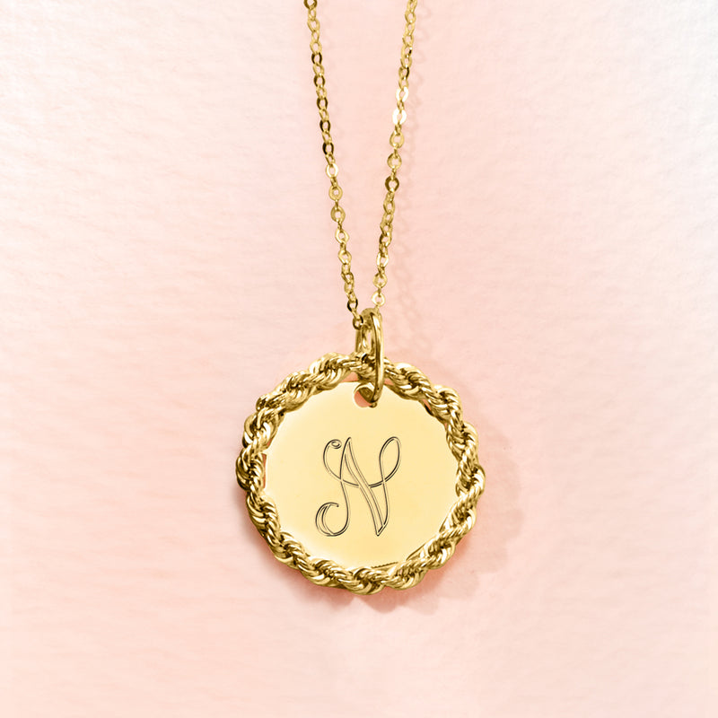 14kt yellow gold round pendant necklace with roped border and engraved monogram