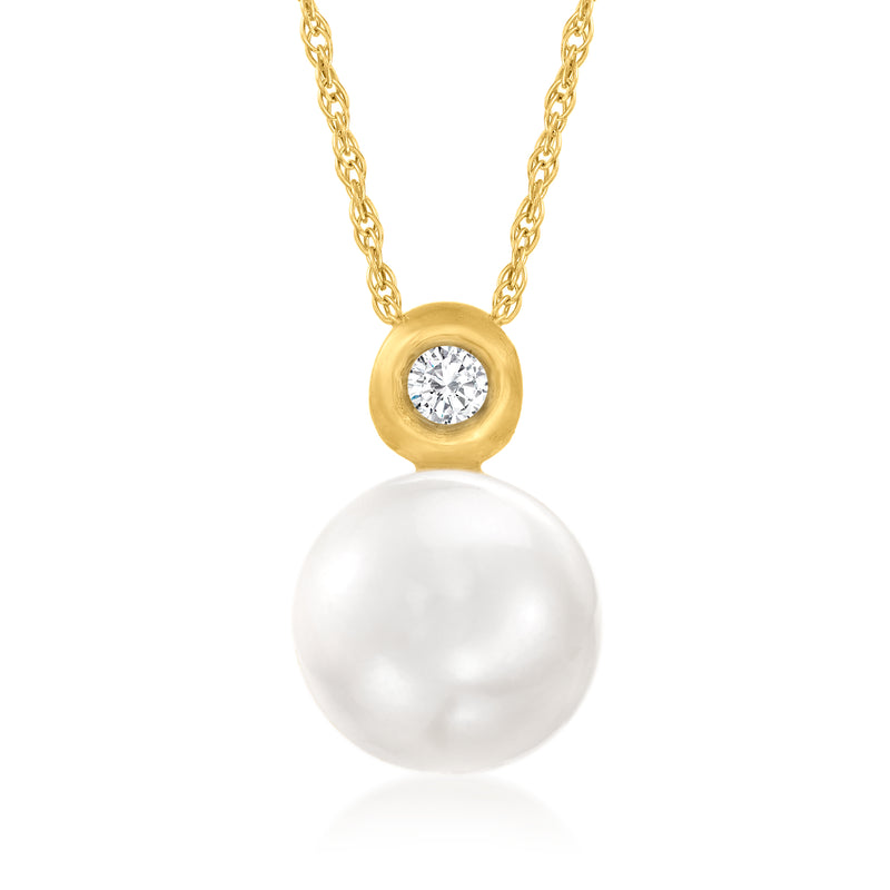 14kt yellow gold pendant necklace with round cultured pearl and diamond accent
