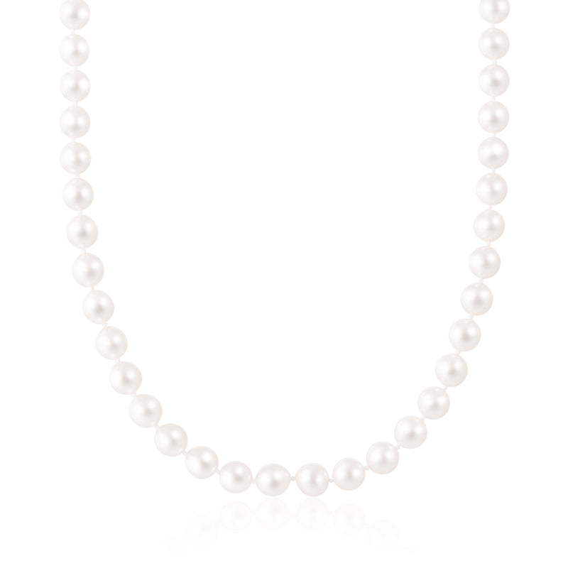 Cultured Akoya pearl necklace, 8.5–9mm white pearls on 14kt yellow gold