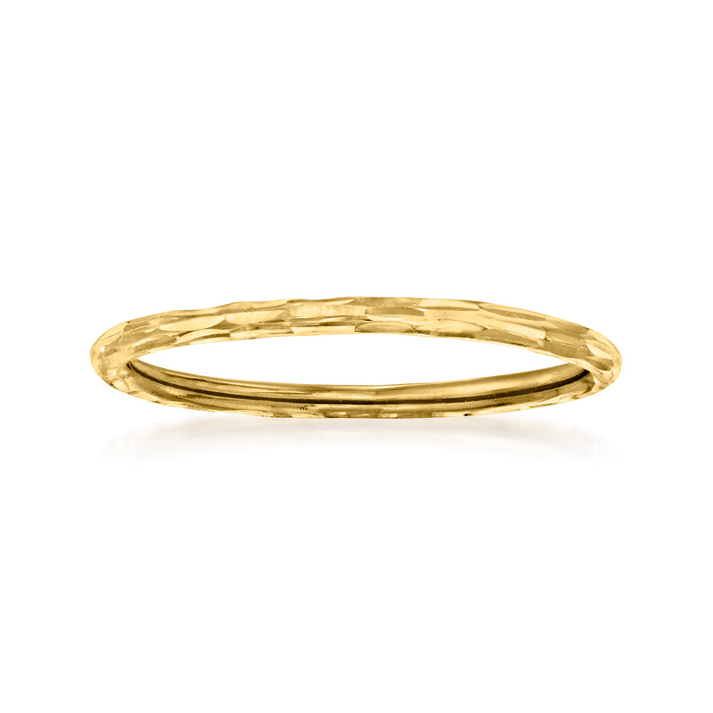 14kt yellow gold grooved band ring, flat profile and oval shape