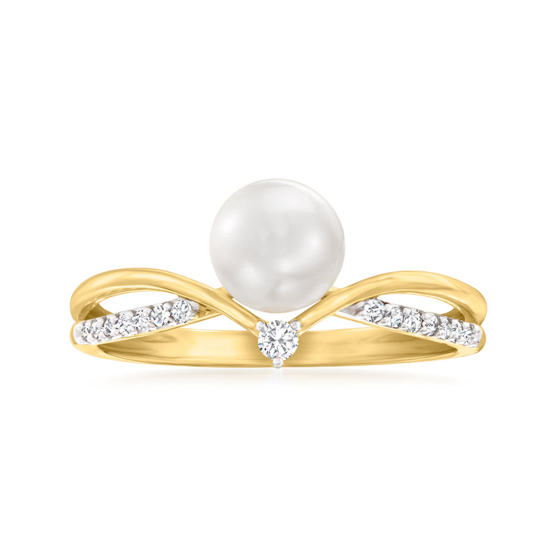 14kt yellow gold ring with white cultured pearl and diamond accents