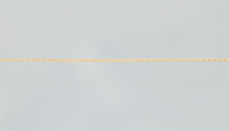 10kt yellow gold cable-chain necklace, close-up of repeating small links