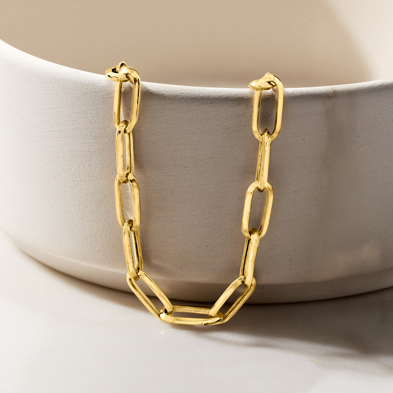 10kt yellow gold paper clip link necklace, curved row of elongated rectangular links
