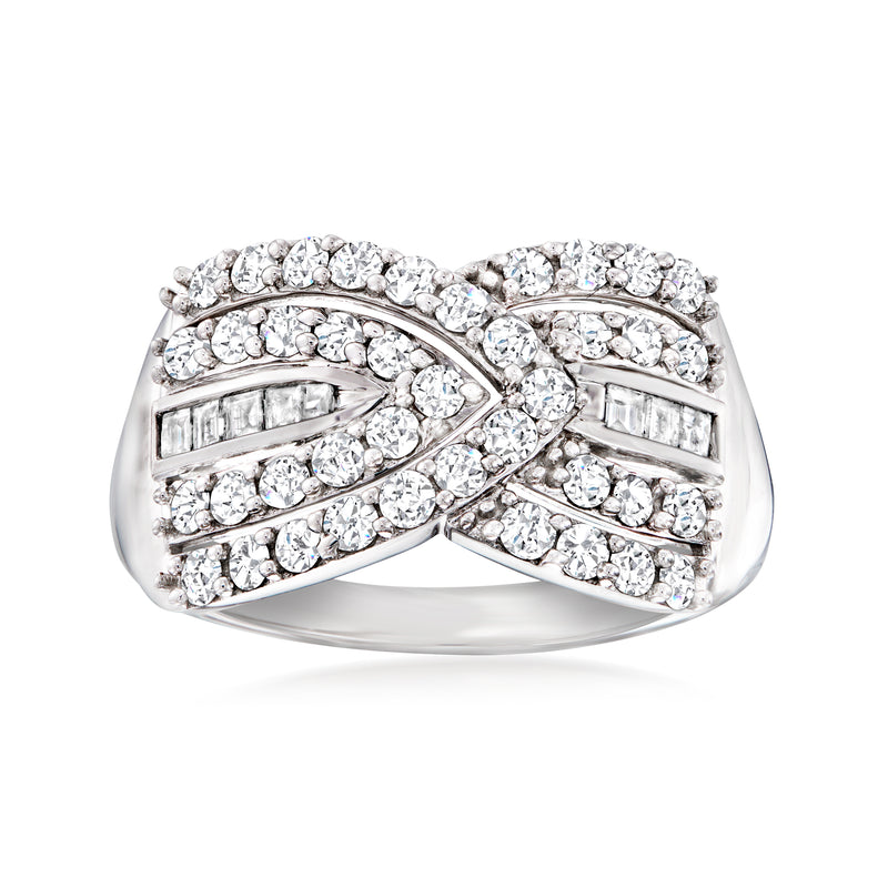 Diamond chevron ring in white gold with pavé and baguette accents