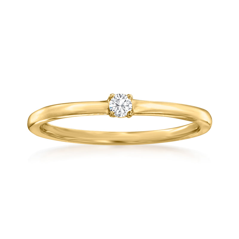 14kt yellow gold solitaire ring with round diamond center