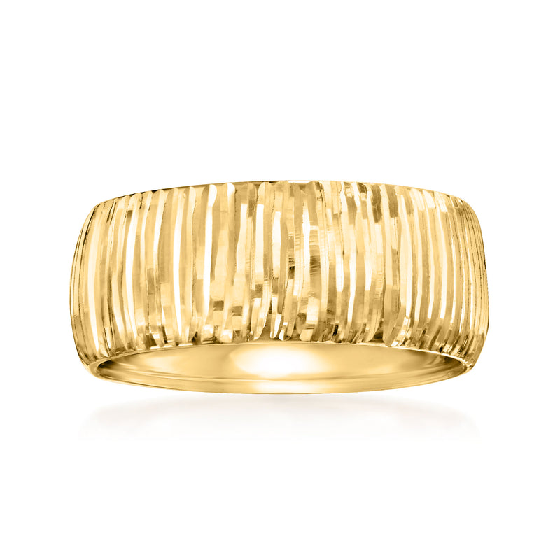 Yellow gold diamond-cut band ring with ridged, reflective vertical pattern