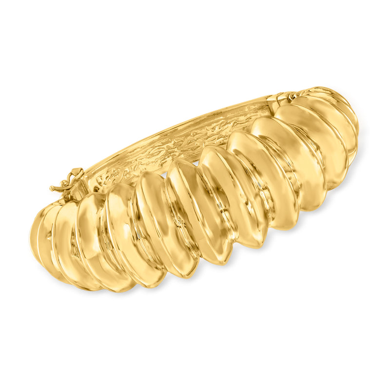 14kt yellow gold grooved bangle bracelet with scalloped ridges and hinged clasp