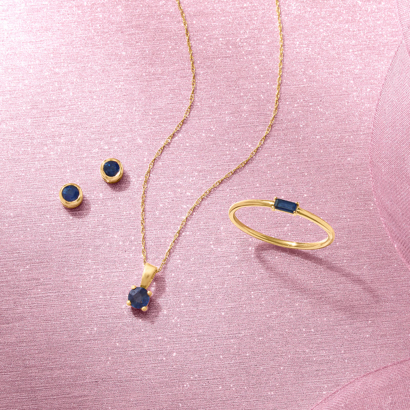 14kt yellow gold chain with oval blue sapphire pendant