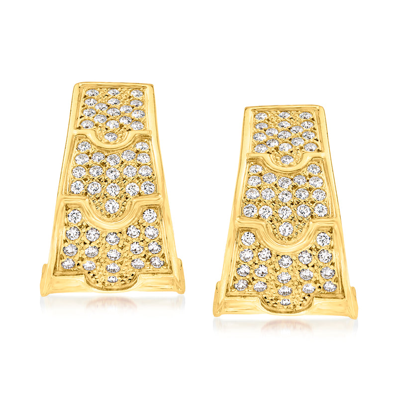 Diamond curved earrings in 18kt yellow gold, pair with pavé-set stones
