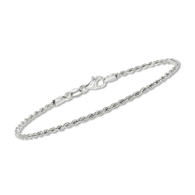 Sterling silver chain bracelet with oval links and heart-shaped clasp