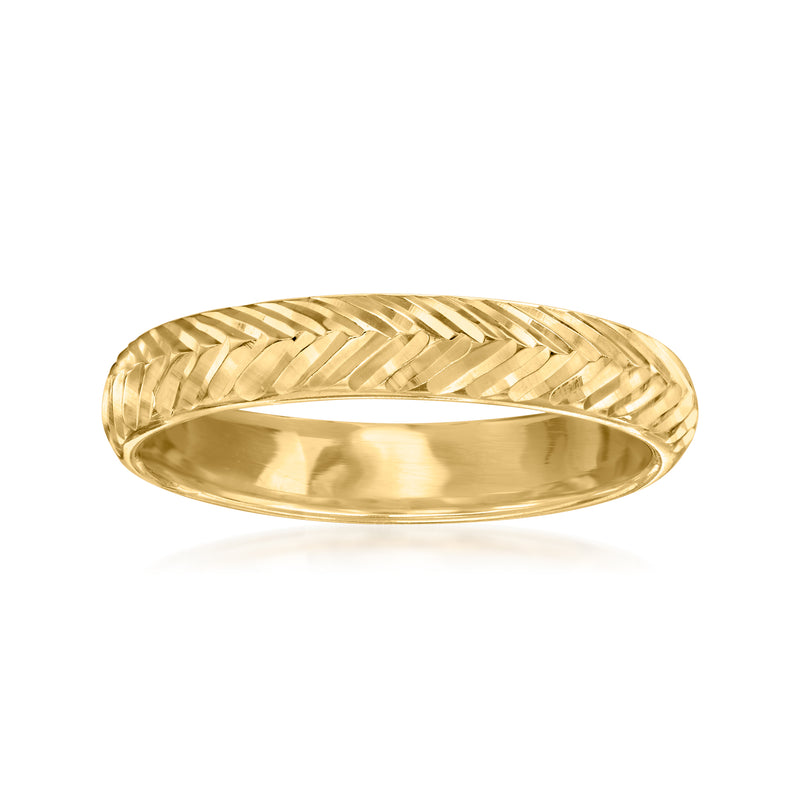 18kt yellow gold chevron textured band ring