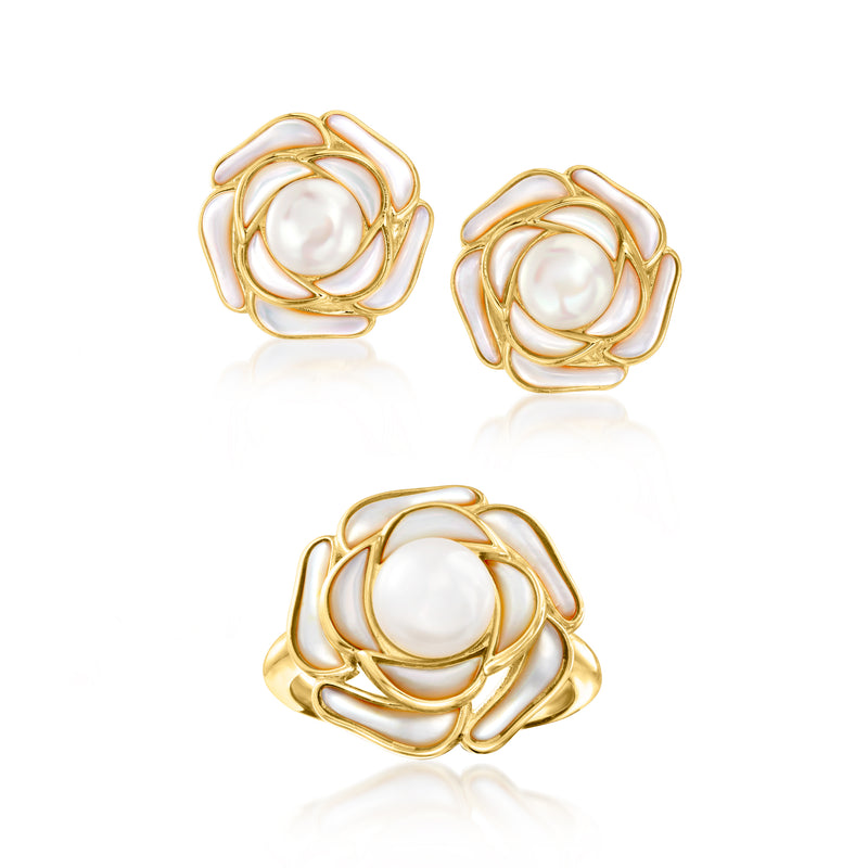 Gold-plated flower earrings and ring set with mother-of-pearl and round pearl centers