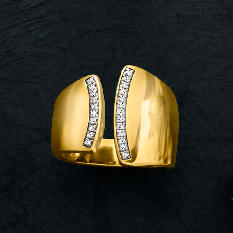 Asymmetrical gold ring with diamond rows