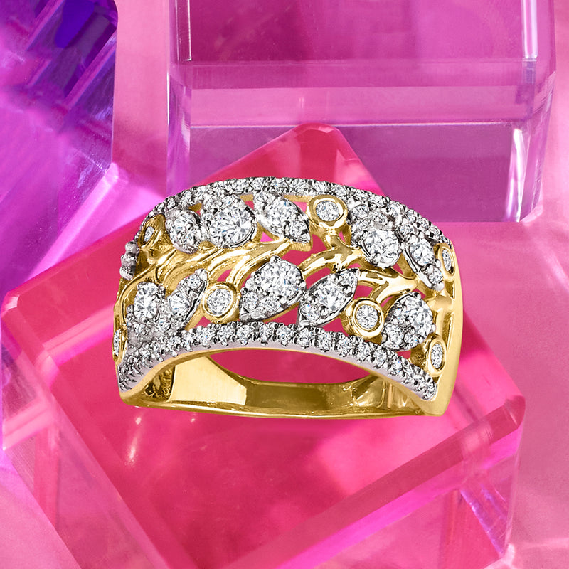 Diamond leaf vine ring in 14kt yellow gold with pavé and round diamonds