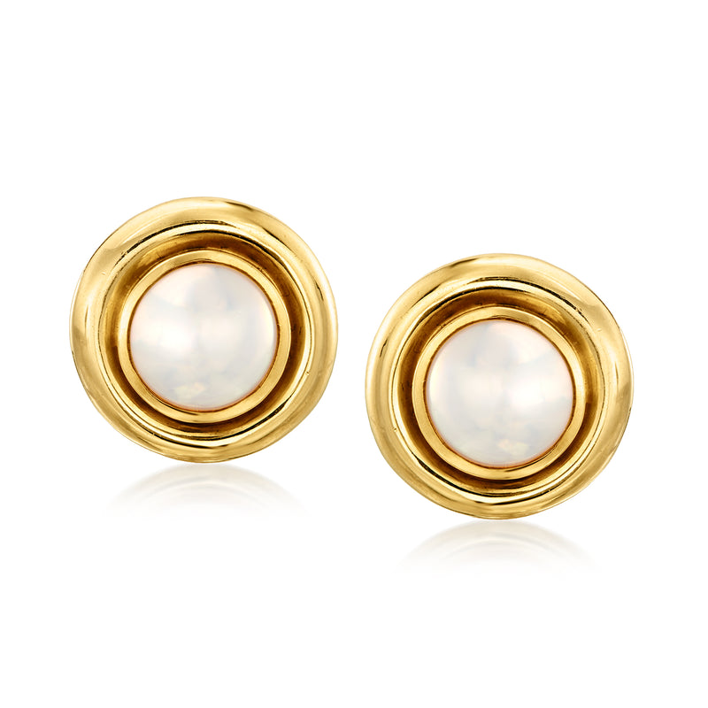 18kt yellow gold cultured pearl stud earrings with round bezel