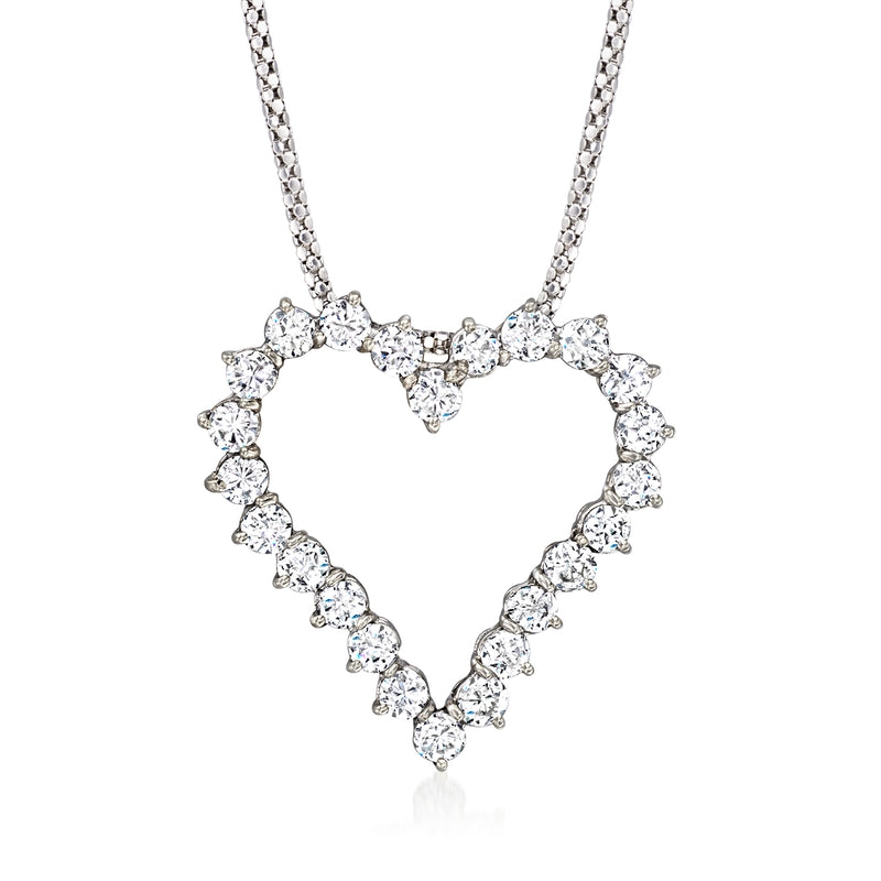 Diamond heart pendant necklace in 14kt white gold