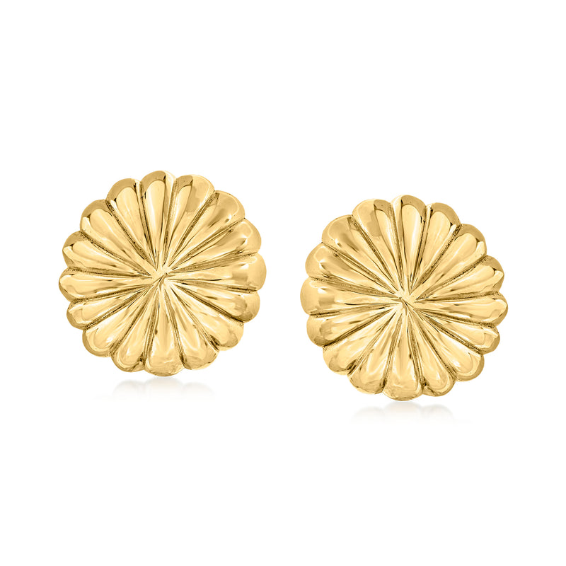 18kt yellow gold line-patterned dome stud earrings, scalloped sunburst texture