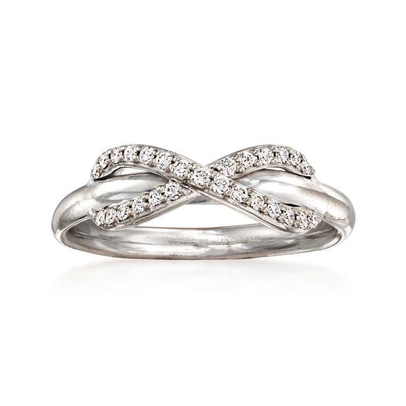 Vintage Tiffany diamond infinity-style ring in 18kt white gold