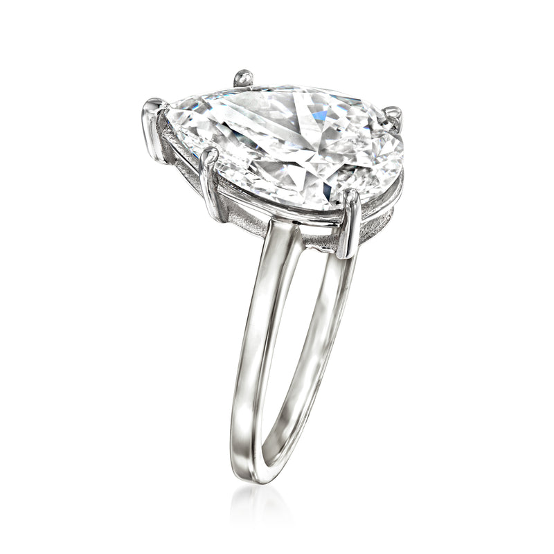 Pear-cut diamond solitaire ring in 14kt white gold, side view with prongs