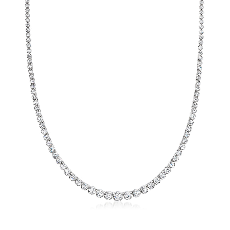 Graduated diamond tennis necklace in 14kt white gold, with round diamond links.