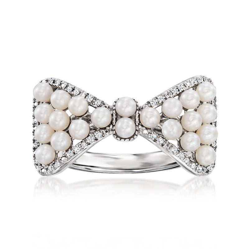 Bow ring in sterling silver with cultured pearls and small diamonds