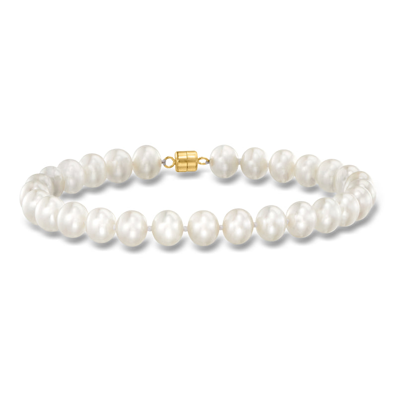 Cultured pearl bracelet with 14kt yellow gold magnetic clasp, round white pearls